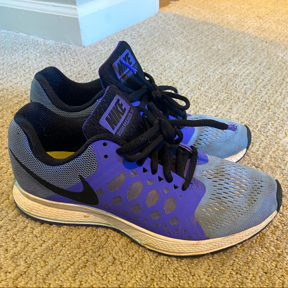 Nike running shoes womens 6.5